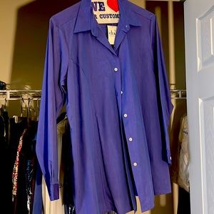 Maternity top, purple, NWT. Size large v